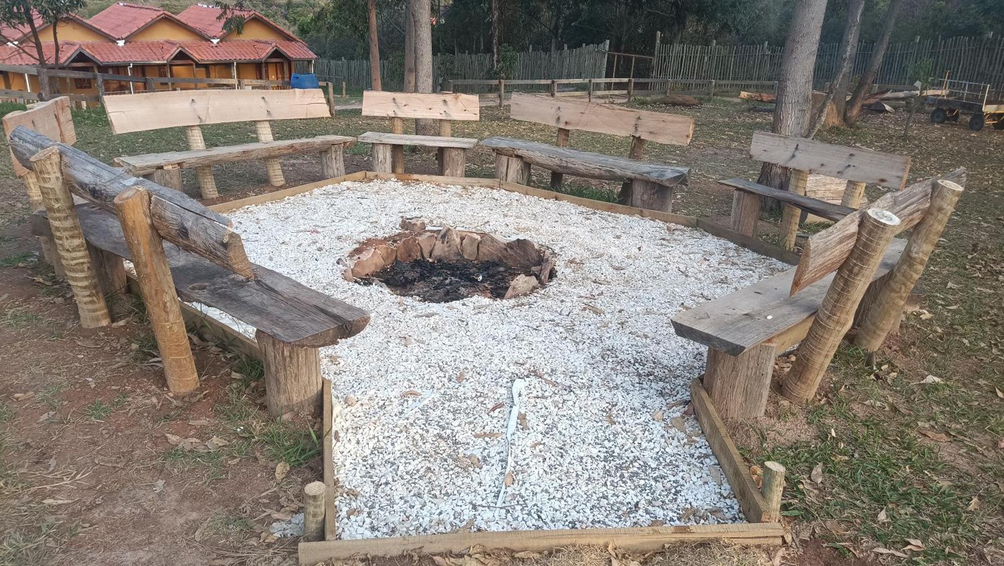 Chales E Camping Do Robinho 1 Сан-Томе-дас-Летрас Екстер'єр фото